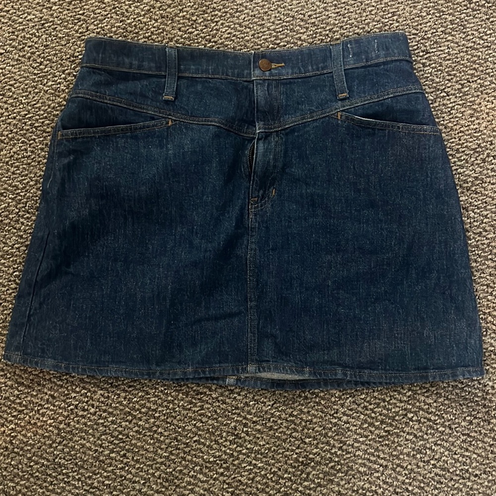 Madewell denim skirt size 31 in excellent condition